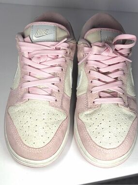 Nike Women's Low-Top Sneakers in Pink and Cream Suede